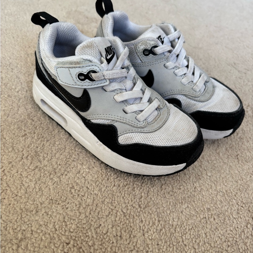 Nike Kids' White and Black Sneakers